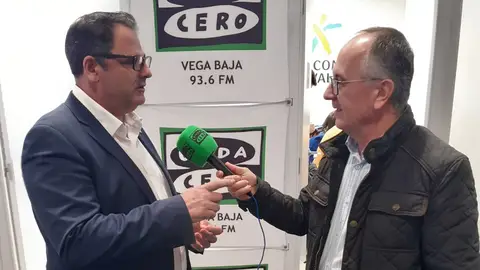 Joaquin Hernandez alcalde de Dolores propone en fitur su feria de ganado Fegado dolores