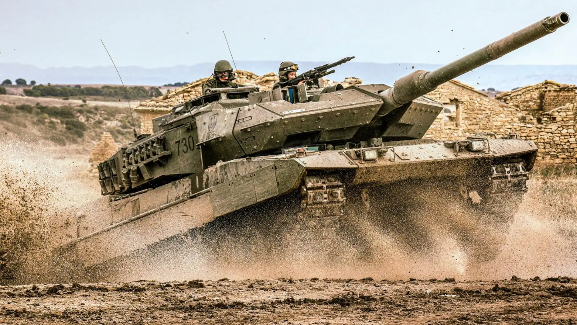 Por qué Alemania se resiste a enviar los tanques Leopard a Ucrania