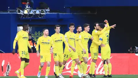 Los jugadores de Villarreal celebran la victoria ante el Girona Los jugadores de Villarreal celebran la victoria ante el Girona