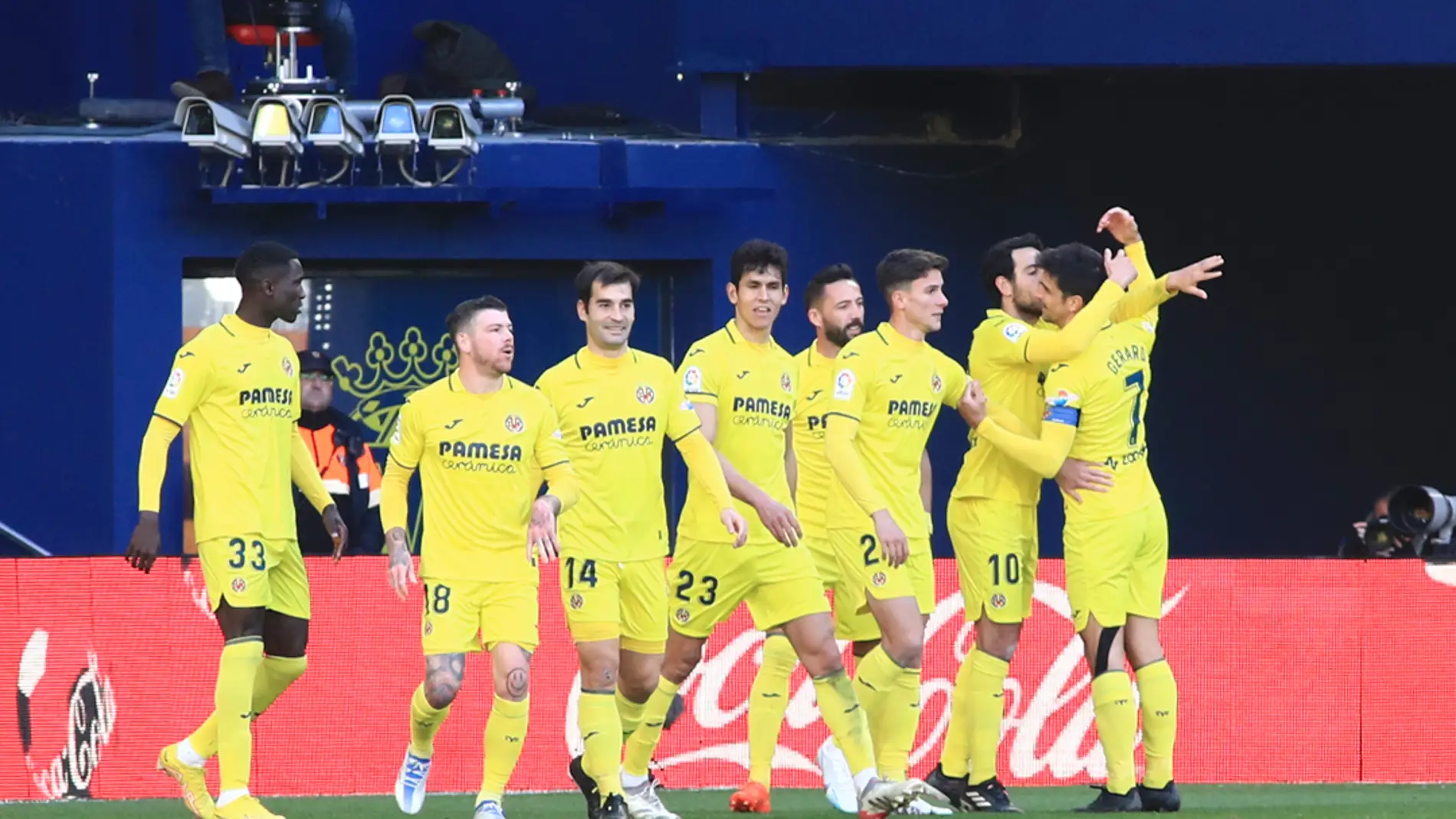 Los jugadores de Villarreal celebran la victoria ante el Girona