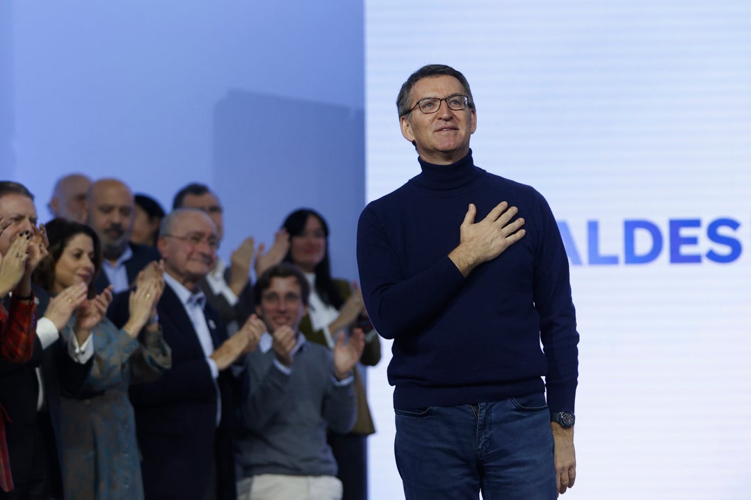 Feijóo propone a Sánchez reformar la ley electoral para permitir que gobierne la lista más votada Feijóo propone a Sánchez reformar la ley electoral para permitir que gobierne la lista más votada