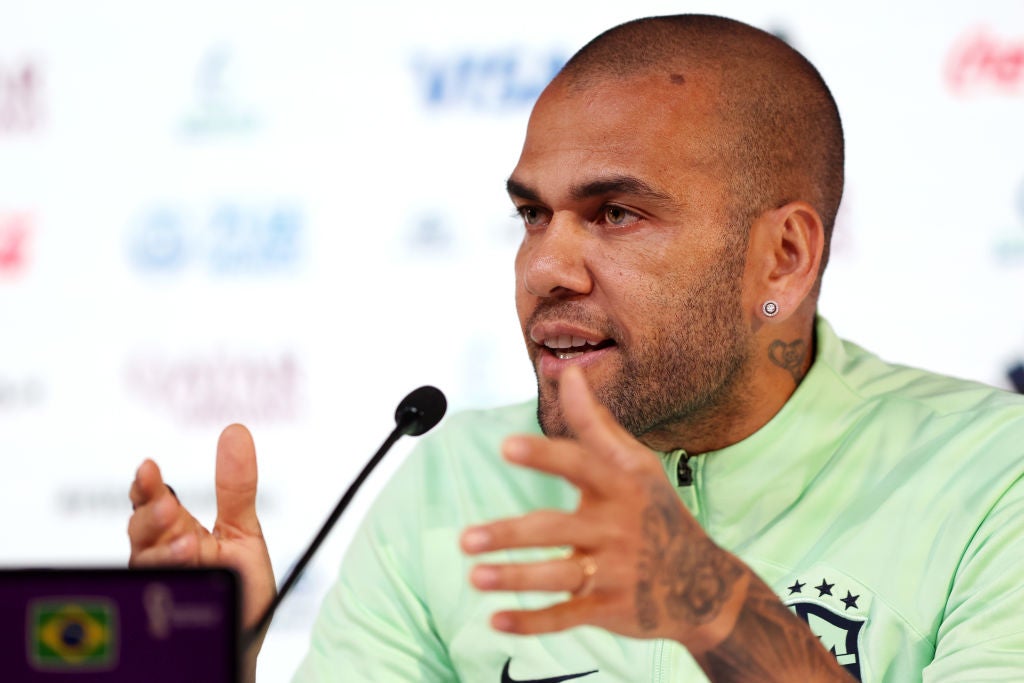La pena de cárcel a la que puede enfrentarse Dani Alves si es acusado La pena de cárcel a la que puede enfrentarse Dani Alves si es acusado