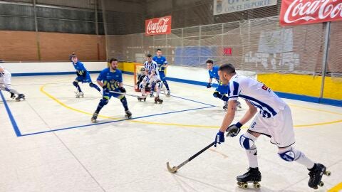 21-01-23 Pelayo Aspra, en el partio del Roller frente al Compa&ntilde;&iacute;a de Mar&iacute;a