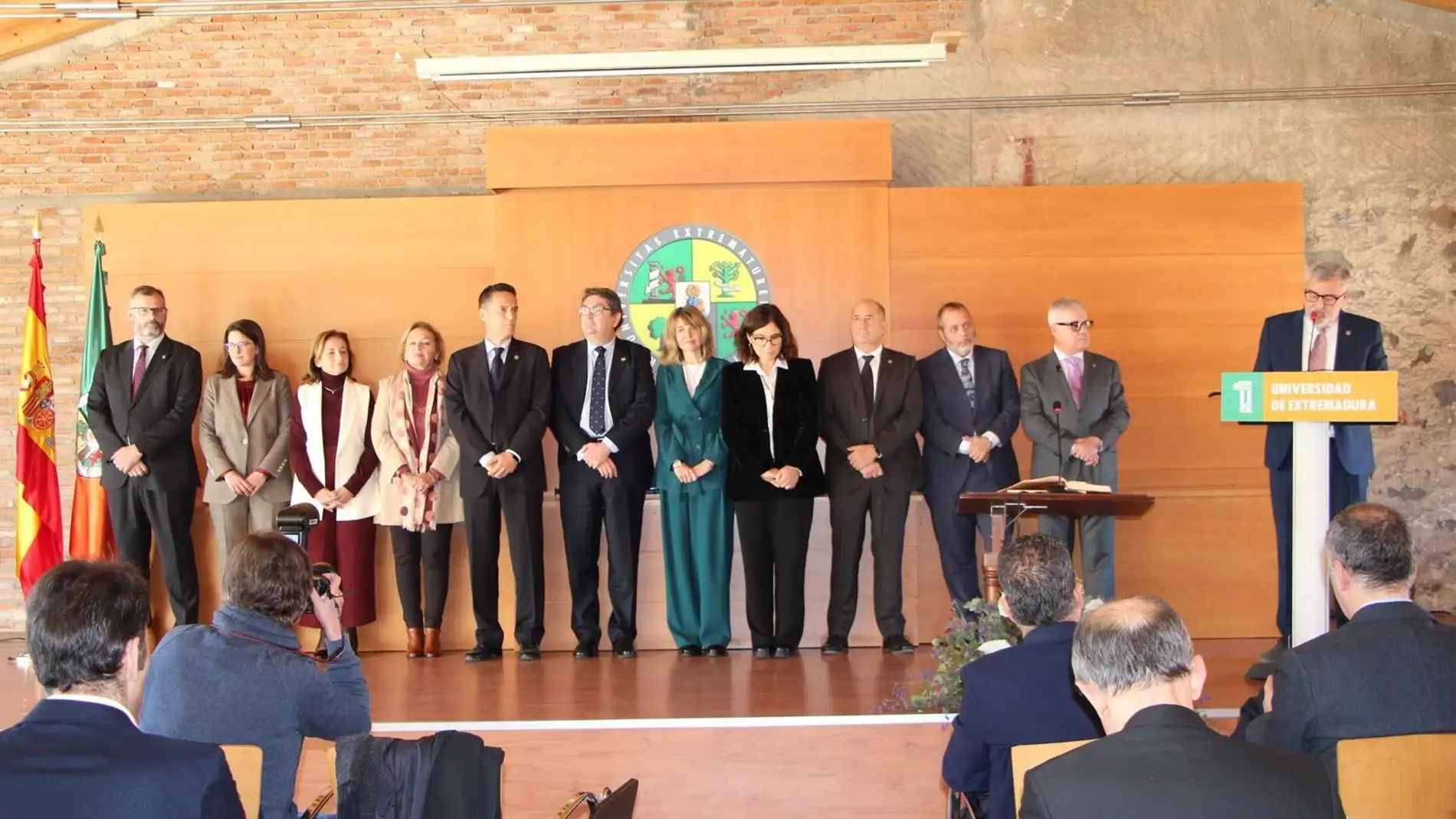 La Universidad de Extremadura ya cuenta con un nuevo equipo de Gobierno