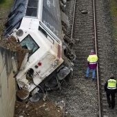 Imagen del tren descarrilado esta mañana en Lalín. Europa Press.