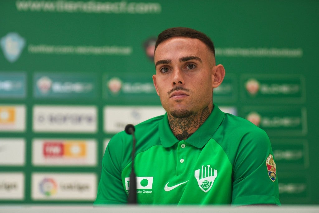 El Elche cede a Roger Martí al Cádiz El Elche cede a Roger Martí al Cádiz