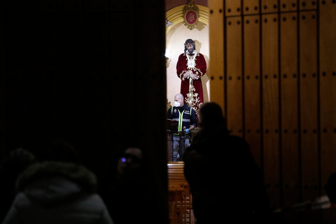 Los audios de testigos del ataque en Algeciras: "He visto que venía a matarnos" Los audios de testigos del ataque en Algeciras: "He visto que venía a matarnos"