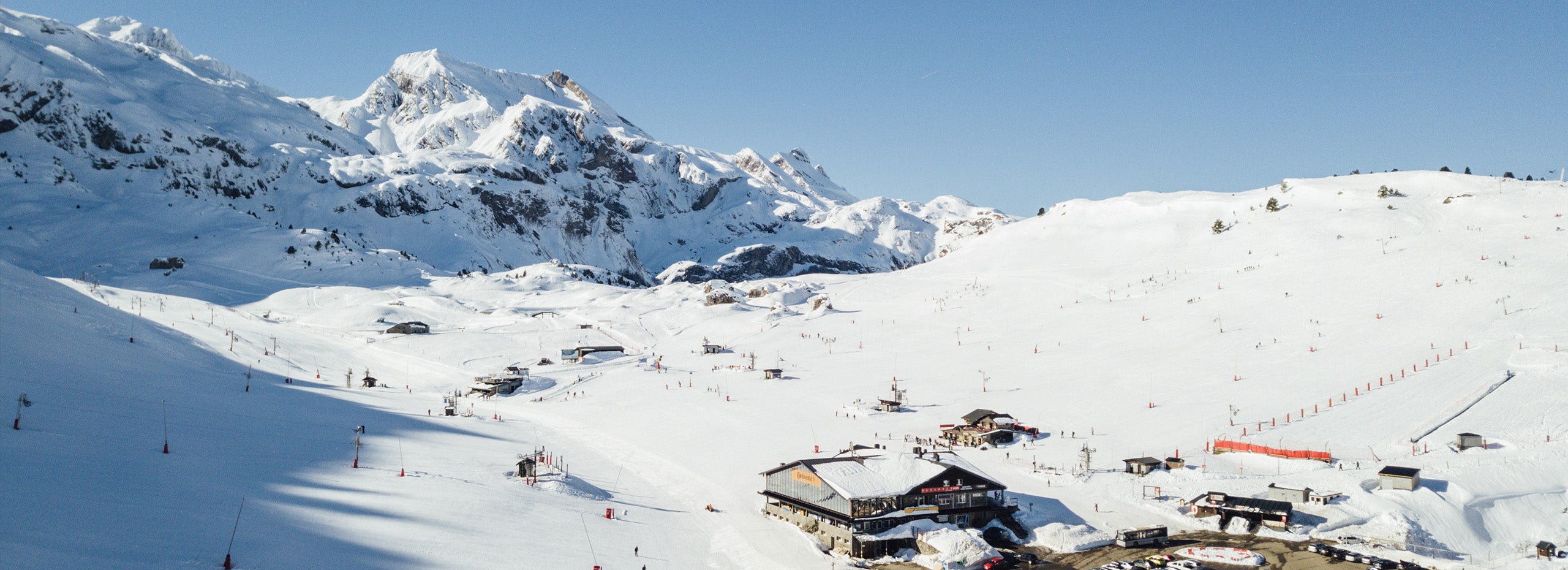 Detenido un monitor de esquí en Candachú por agresión sexual a menores Detenido un monitor de esquí en Candachú por agresión sexual a menores
