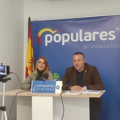 Cándida Tercero y Adrián Fernández Cándida Tercero y Adrián Fernández