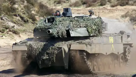 Imagen de un tanque Leopard El orden mundial: ¿Cómo cambian los tanques la guerra de Ucrania?