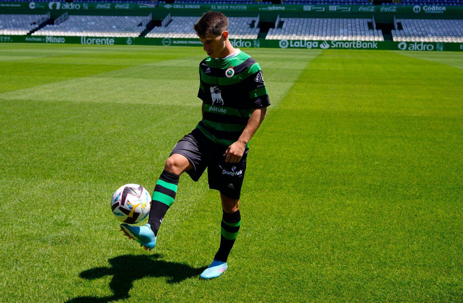 Alfon González, un futbolista con desborde próximo al Real Murcia Alfon González, un futbolista con desborde próximo al Real Murcia