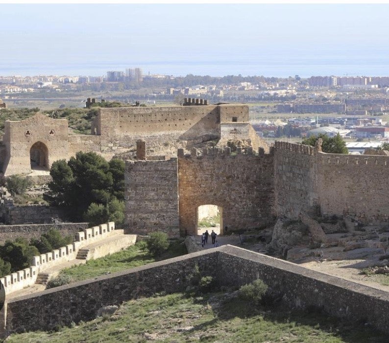 Sagunto, a tope en Fallas: La ciudad colgó el cartel de 'completo' Sagunto, a tope en Fallas: La ciudad colgó el cartel de 'completo'