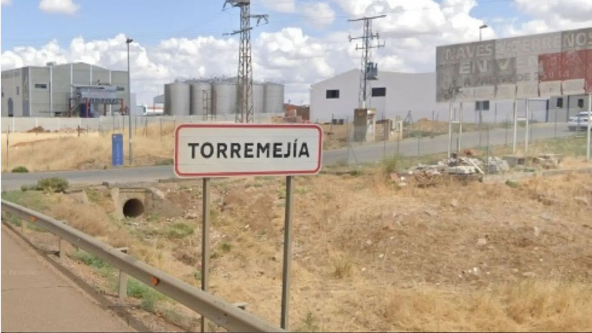 Una niña de 12 años resulta herida al ser atropellada en la travesía de la N-630 en Torremejía