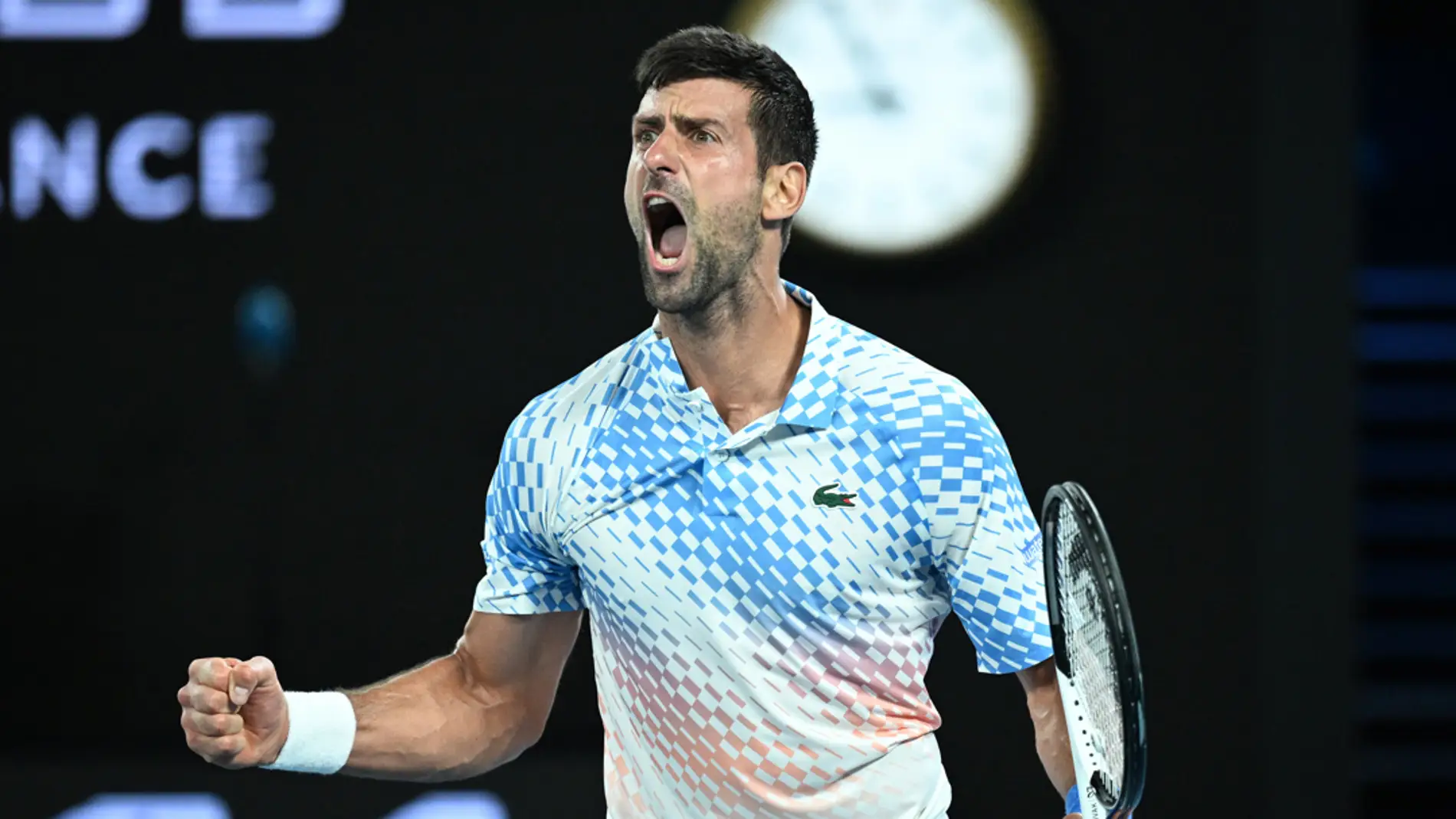 Djokovic se mete en la final del Open de Australia tras arrasar a Paul