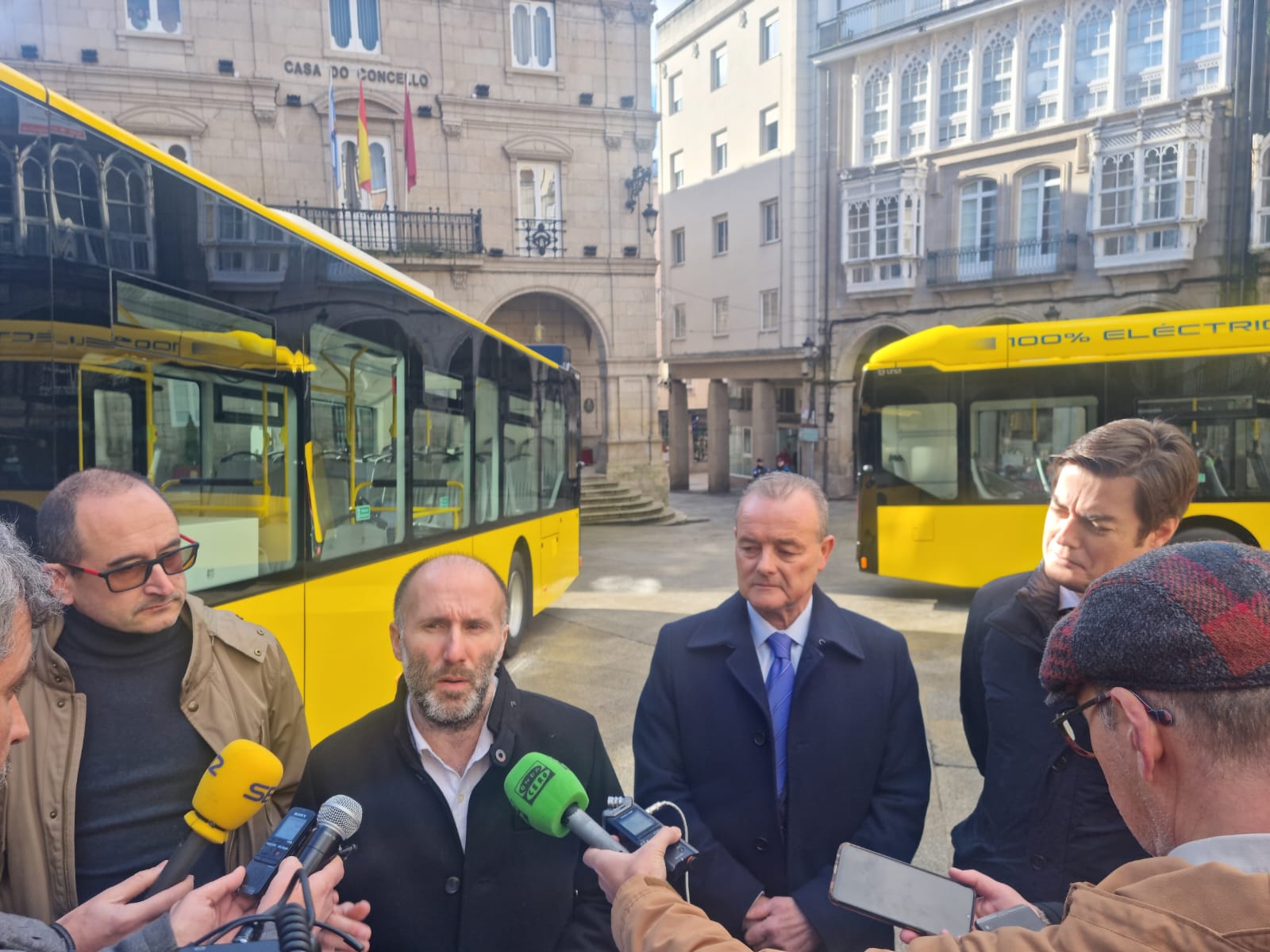 Ourense será a primeira cidade galega en incorporar autobuses eléctricos ao servizo de transporte urbano Ourense será a primeira cidade galega en incorporar autobuses eléctricos ao servizo de transporte urbano
