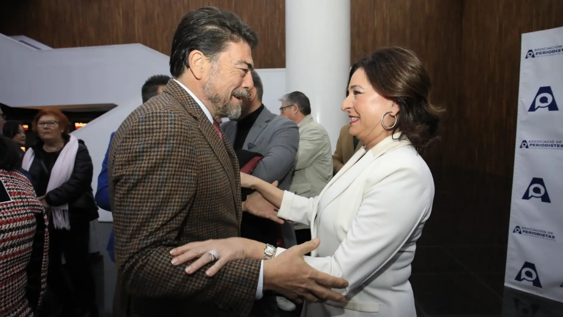 Rosalía Mayor: "Los periodistas no podemos permitir que se acalle nuestra profesión"