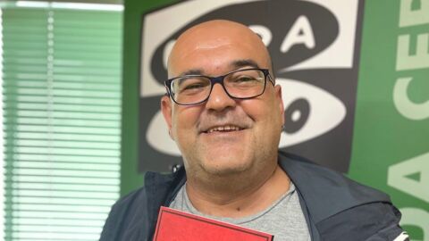 Fallece el escritor grancanario Alexis Ravelo a los 51 a&ntilde;os de edad