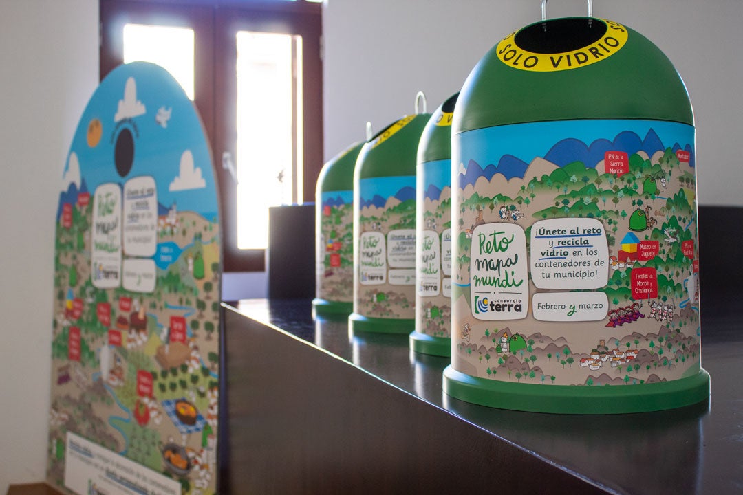 El "Reto Mapamundi" de reciclaje llega a San Vicente del Raspeig de la mano de Ecovidrio y el Consorcio de Residuos "Terra" El "Reto Mapamundi" de reciclaje llega a San Vicente del Raspeig de la mano de Ecovidrio y el Consorcio de Residuos "Terra"