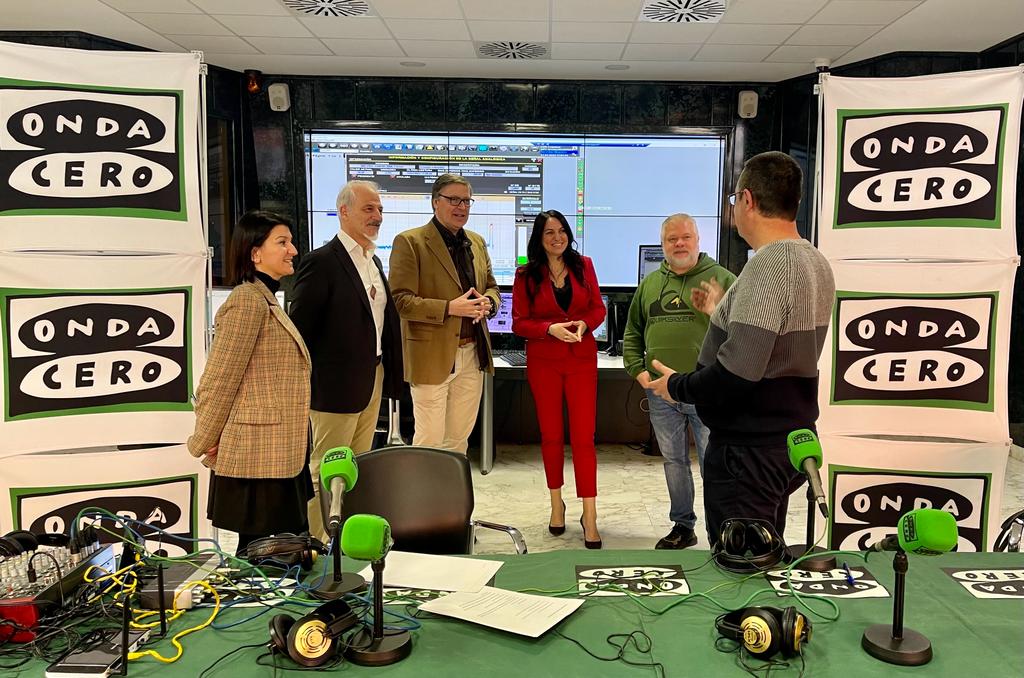 Aguas de Alicante actualiza su imagen en su 125 aniversario apostando por la inteligencia artificial aplicada a la gestión del agua Aguas de Alicante actualiza su imagen en su 125 aniversario apostando por la inteligencia artificial aplicada a la gestión del agua