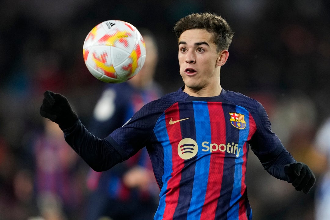 Gavi comienza su recuperación tras ser operado de la rodilla Gavi comienza su recuperación tras ser operado de la rodilla