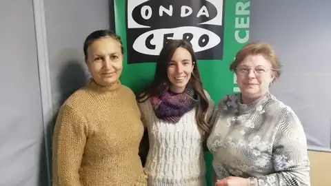 Las Águedas recibirán este domingo la vara de mando del Ayuntamiento de Alcalá de Henares Lucía Olalla y Ángeles Arroyo, cofrades de Santa Águeda, recibirán la vara de mando del Ayuntamiento de Alcalá de Henares este domingo como alcaldesa y mayordoma