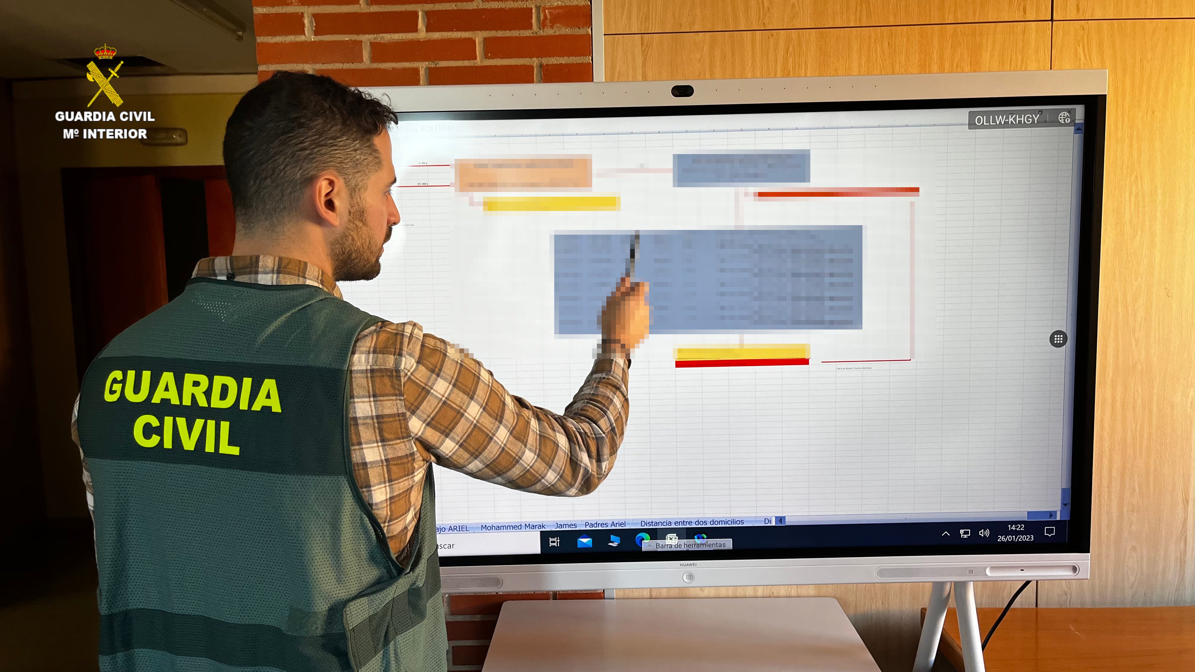 La Guardia Civil de Valencia identifica a los responsables de una ‘romance scam’ La Guardia Civil de Valencia identifica a los responsables de una ‘romance scam’