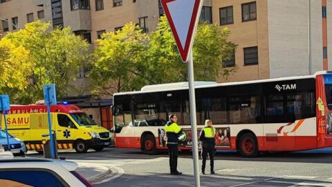 Un mujer herida tras ser atropellada por un autob&uacute;s en Alicante