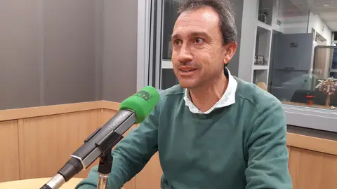 Ovidio Zapico, candidato de IU al Principado Ovidio Zapico, candidato de IU al Principado