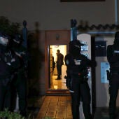 Investigan como violencia de género la muerte por disparos de una mujer y un hombre en Cádiz 