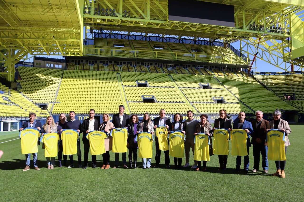 El Villarreal CF celebrará el centenario del club con un torneo entre 12 municipios de la provincia El Villarreal CF celebrará el centenario del club con un torneo entre 12 municipios de la provincia