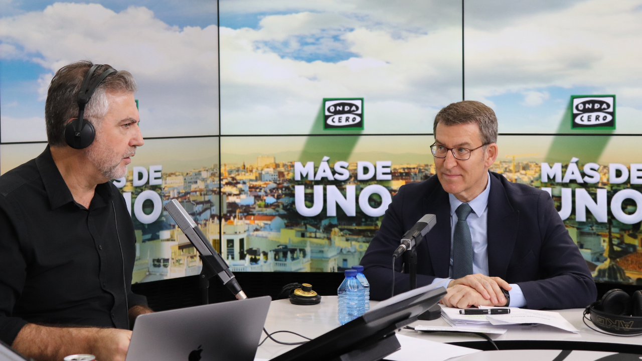 Feijóo está convencido de que habrá referéndum en Cataluña que sólo se evitará si el PP gana las elecciones Feijóo está convencido de que habrá referéndum en Cataluña que sólo se evitará si el PP gana las elecciones