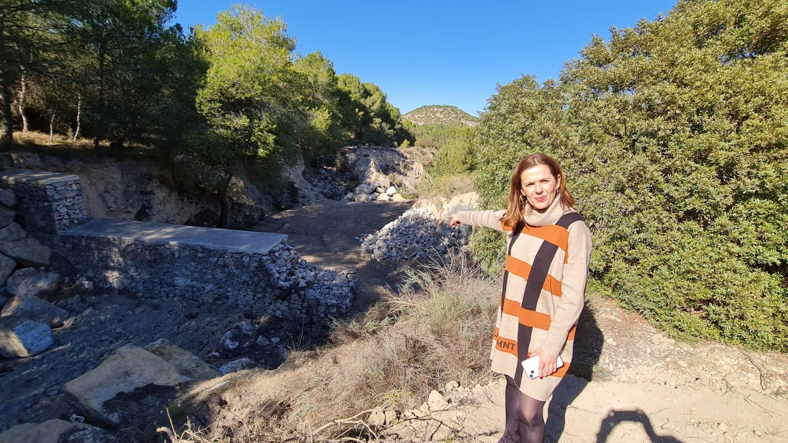 Benejuzar comienza las obras de reparación del dique de pino hermoso tras la dana Benejuzar comienza las obras de reparación del dique de pino hermoso tras la dana