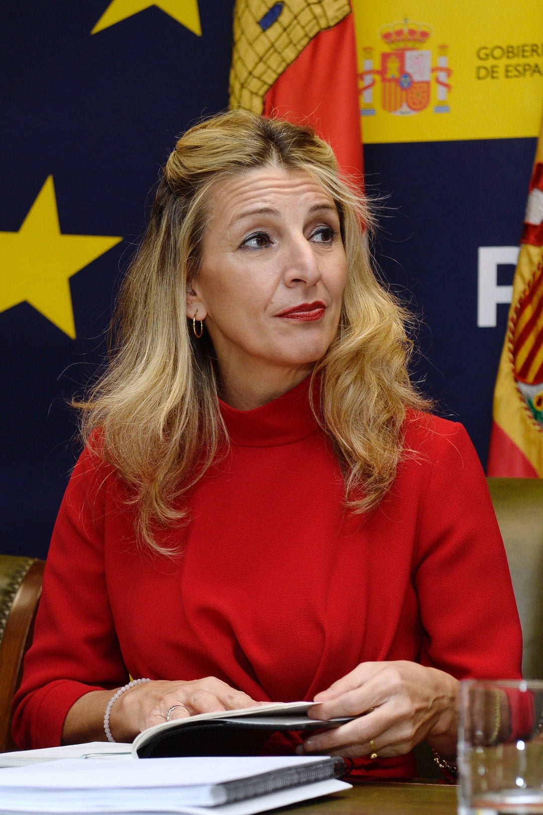 Yolanda Díaz vuelve a cargar contra los bancos y exige que se congelen las hipotecas Yolanda Díaz vuelve a cargar contra los bancos y exige que se congelen las hipotecas