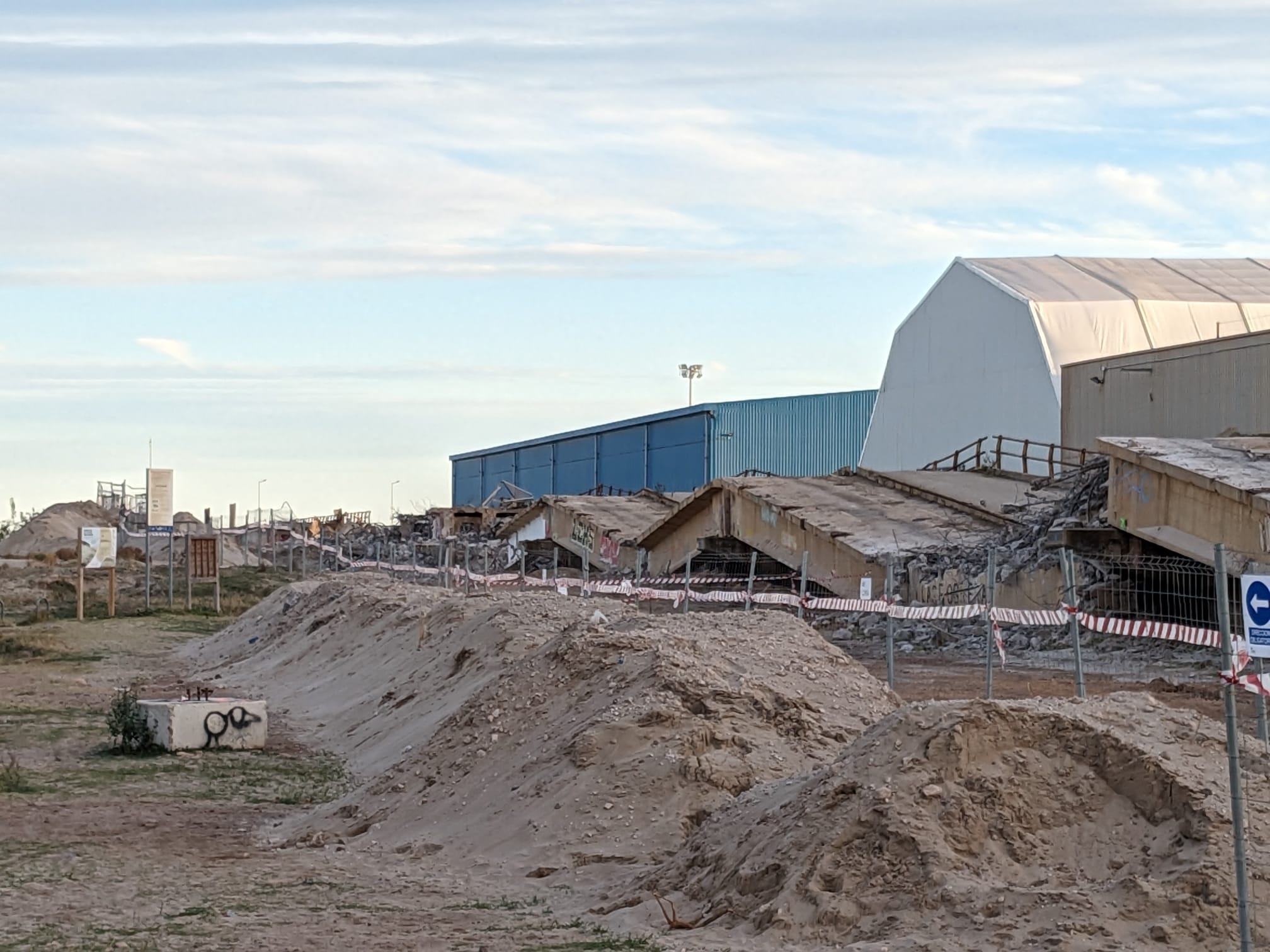 Así es 'Conquest', la gran grúa especial para el Pantalán del Puerto Así es 'Conquest', la gran grúa especial para el Pantalán del Puerto