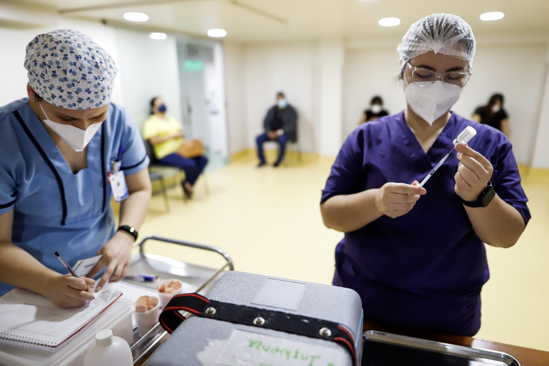Datos Covid España: Baja la incidencia y suben los casos de otras infecciones respiratorias Datos Covid España: Baja la incidencia y suben los casos de otras infecciones respiratorias