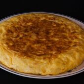 Brote de salmonelosis en 'Casa Dani': normativa y requisitos de Sanidad para cocinar una tortilla