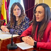 Lola Cazalilla y Lorena Garrón Lola Cazalilla y Lorena Garrón