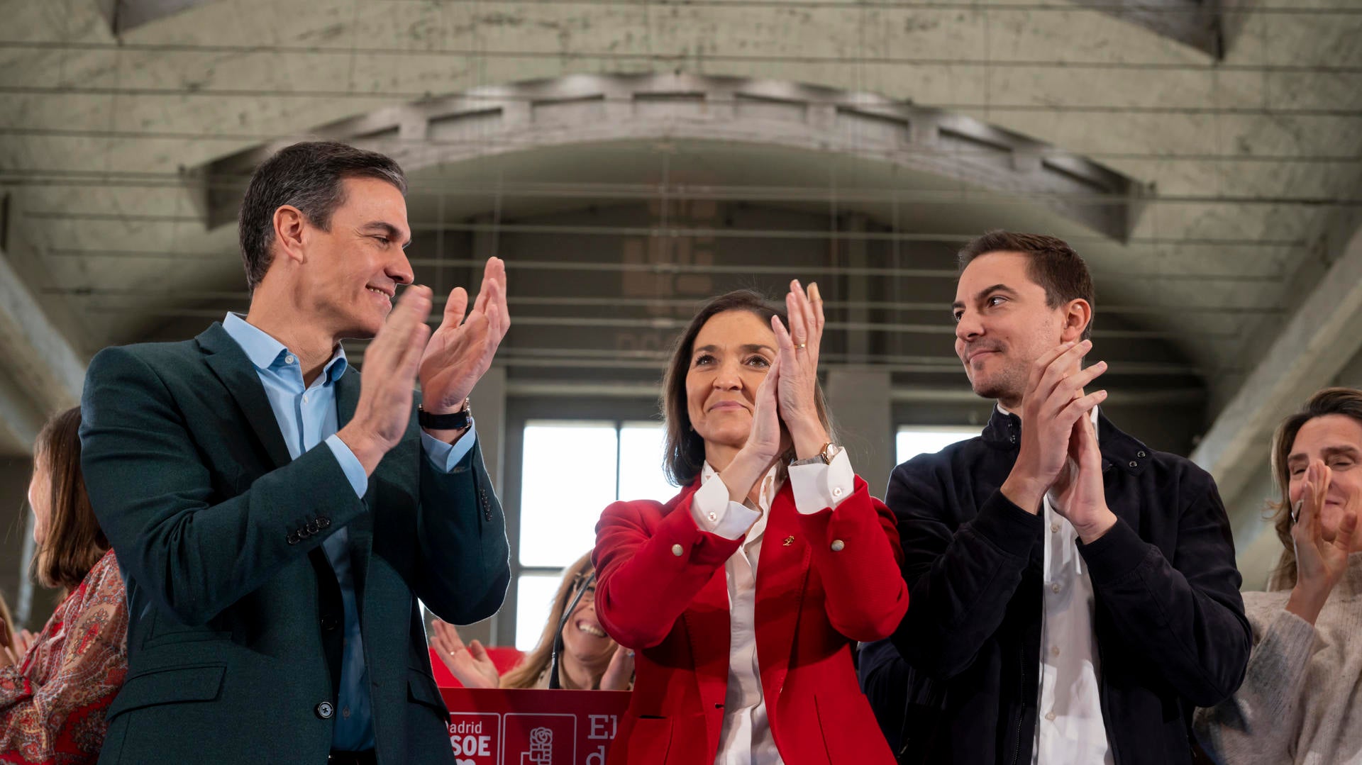 Juan Lobato, sobre el manifiesto de Jordi Sevilla: "Es constructivo y aporta algo positivo para el PSOE" Juan Lobato, sobre el manifiesto de Jordi Sevilla: "Es constructivo y aporta algo positivo para el PSOE"