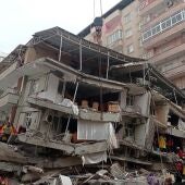Imagen de varios edificios derrumbados por el terremoto de Turquía