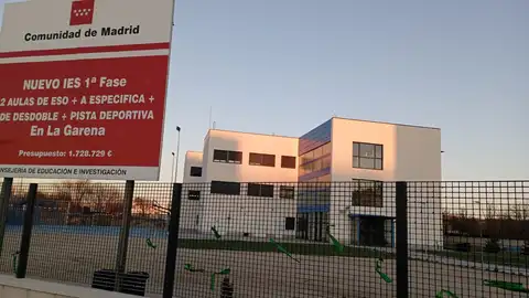 IES Francisca de Pedraza de Alcalá de Henares Las familias del IES Francisca de Pedraza y representantes del Ayuntamiento de Alcalá de Henares se reunirán este jueves con el consejero de Educación para tratar la finalización del centro
