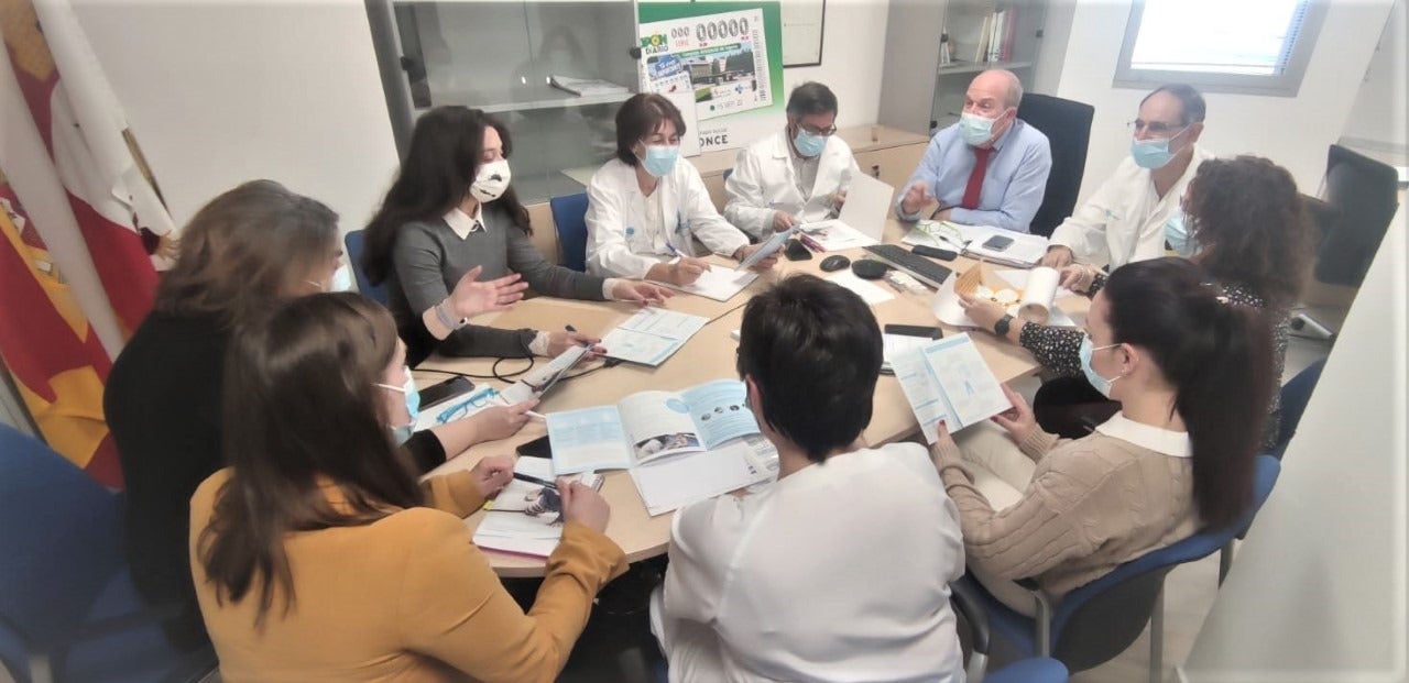 Autismo Segovia y la Gerencia Sanitaria trabajan para mejorar la atención a personas con TEA Autismo Segovia y la Gerencia Sanitaria trabajan para mejorar la atención a personas con TEA