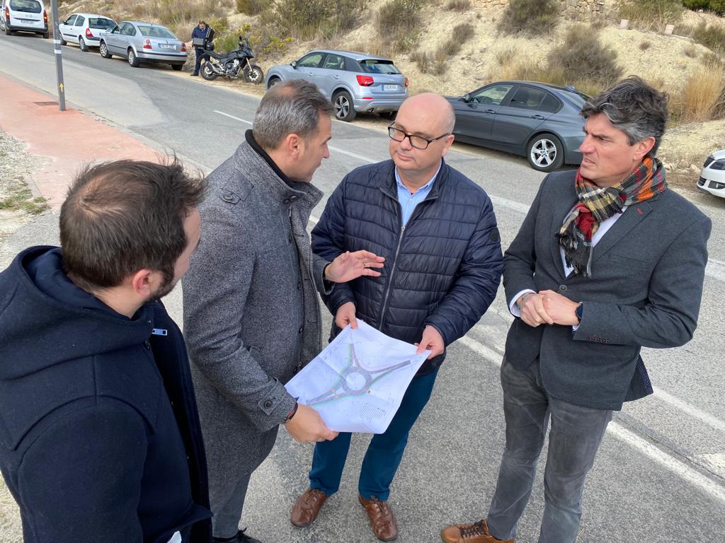 Diputación invertirá más de 600.000 euros en mejorar el acceso al Pantano del Amadoiro desde la CV-770 Diputación invertirá más de 600.000 euros en mejorar el acceso al Pantano del Amadoiro desde la CV-770