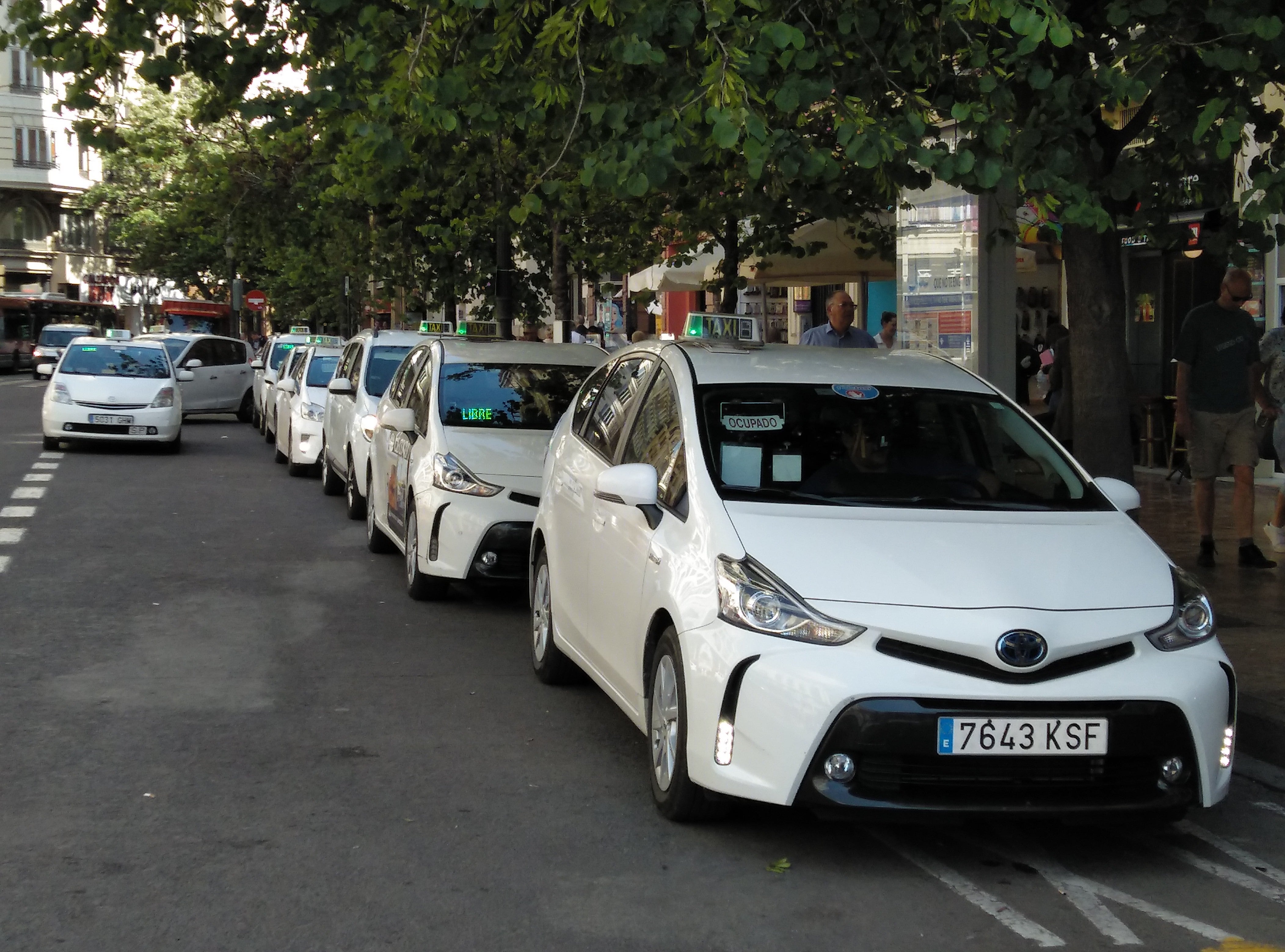Los taxistas de València desconvocan la huelga prevista este fin de semana Los taxistas de València desconvocan la huelga prevista este fin de semana