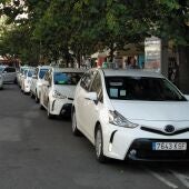 Taxis en una parada en València