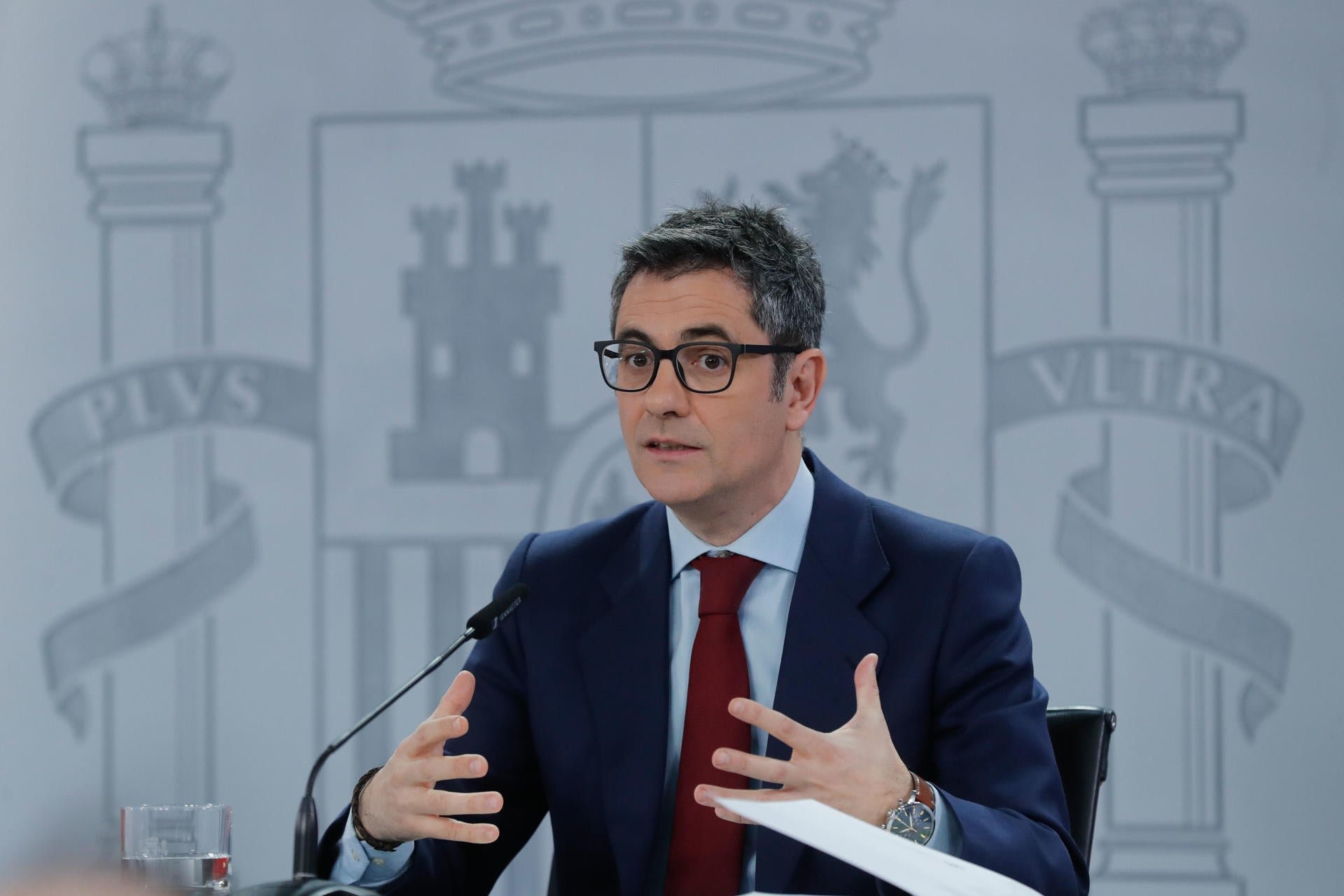 La Tertulia de La Brújula: ¿Se reconducirán las negociaciones con Podemos para reformar la ley del 'Solo sí es sí'? La Tertulia de La Brújula: ¿Se reconducirán las negociaciones con Podemos para reformar la ley del 'Solo sí es sí'?