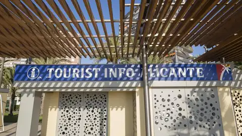 Una de las oficinas de Turismo de Alicante Una de las oficinas de Turismo de Alicante