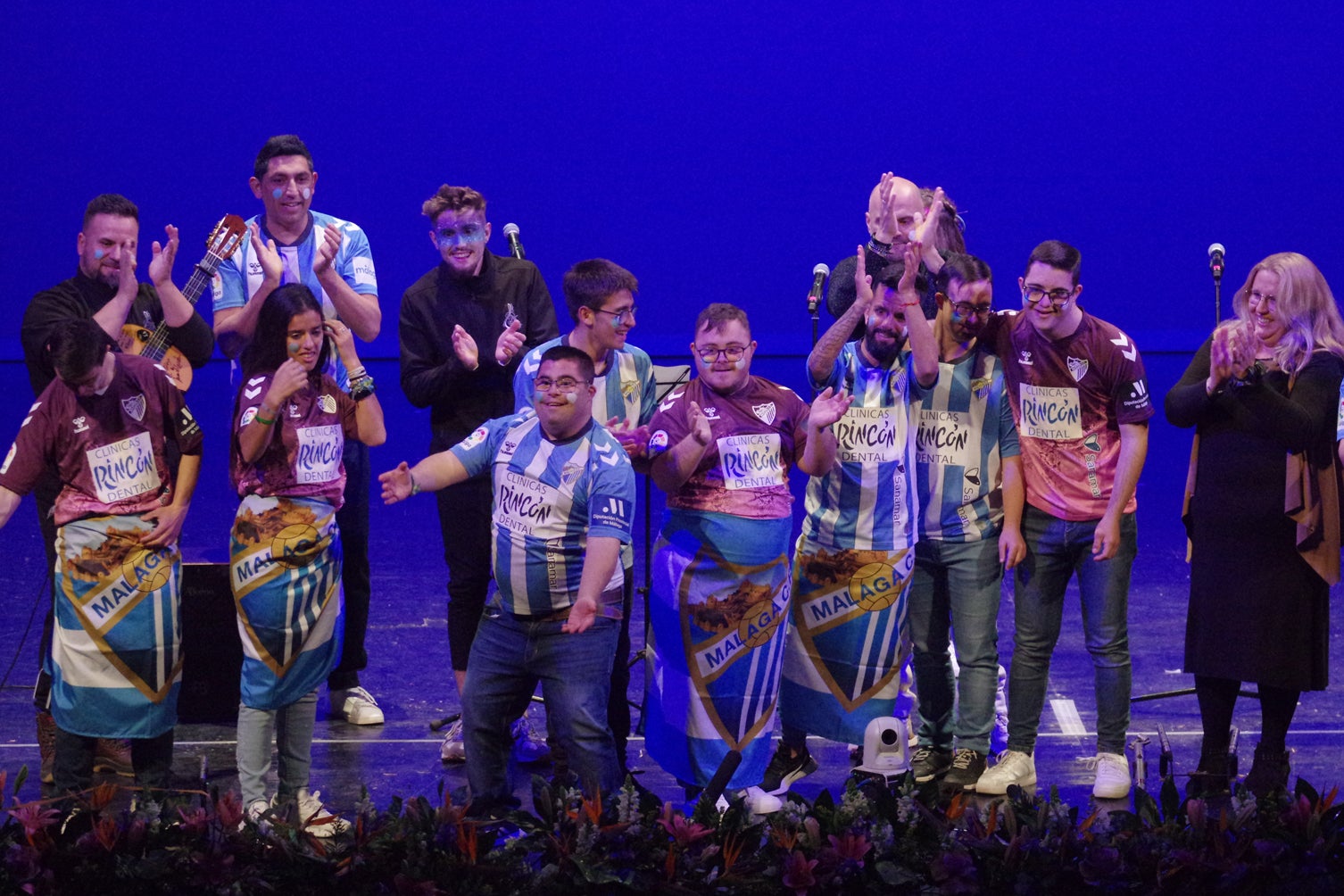 Noche de carnaval malaguista en el Cervantes Noche de carnaval malaguista en el Cervantes