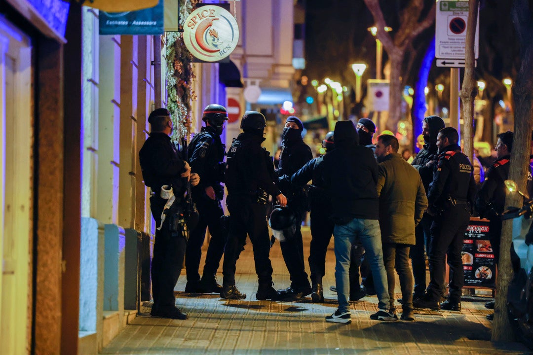 Tres detenidos por secuestrar al menos a dos personas ya liberadas en Barcelona Tres detenidos por secuestrar al menos a dos personas ya liberadas en Barcelona