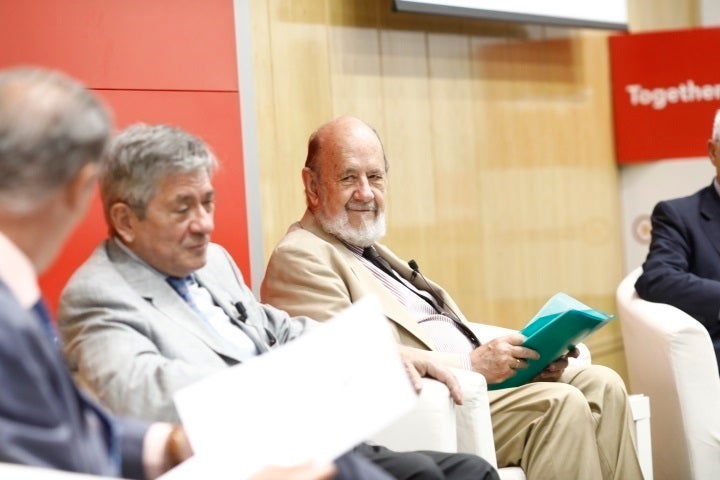 Muere José María Gil-Robles, expresidente del Parlamento Europeo Muere José María Gil-Robles, expresidente del Parlamento Europeo