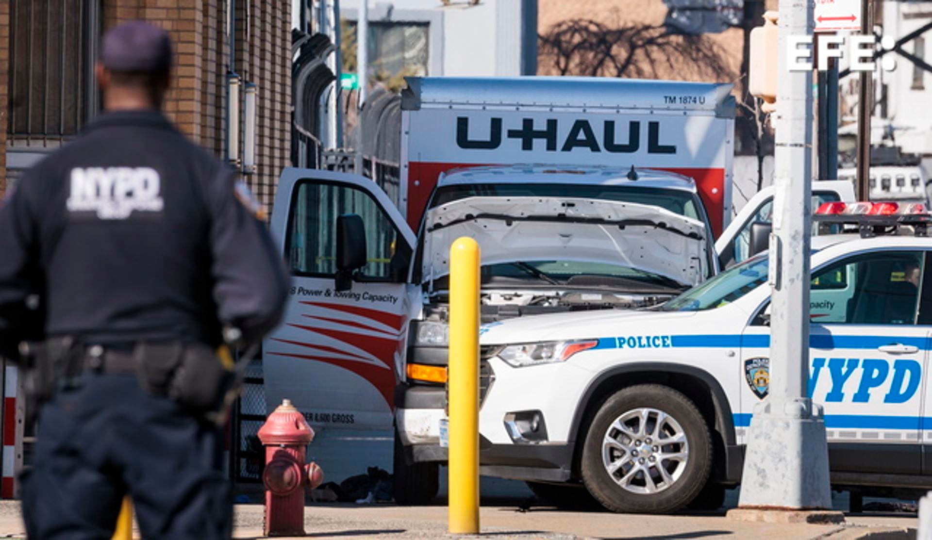 Detenido el conductor de un camión tras un atropello múltiple intencionado en Nueva York Detenido el conductor de un camión tras un atropello múltiple intencionado en Nueva York